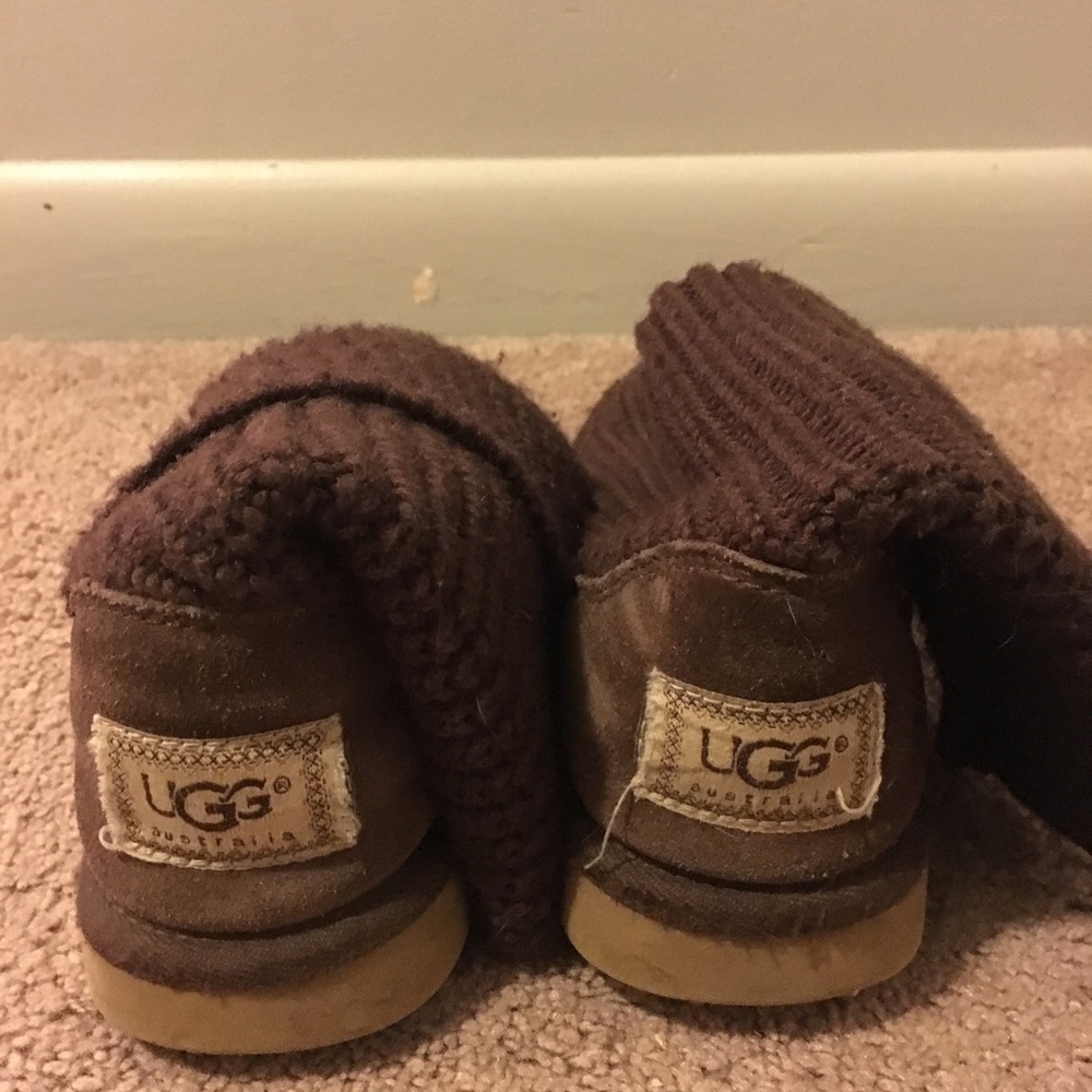 Knit Brown UGGS